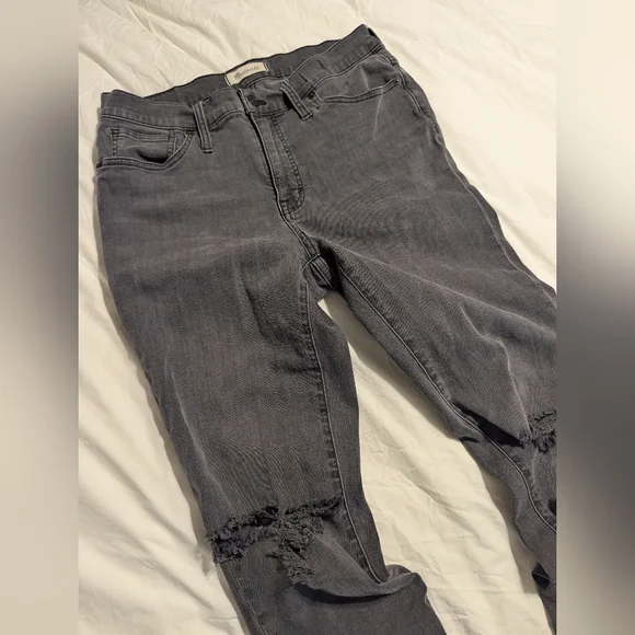 Madewell Women's Mid Rise Distressed Skinny Jeans Gray Black Denim Size 30 - Picture 2 of 9